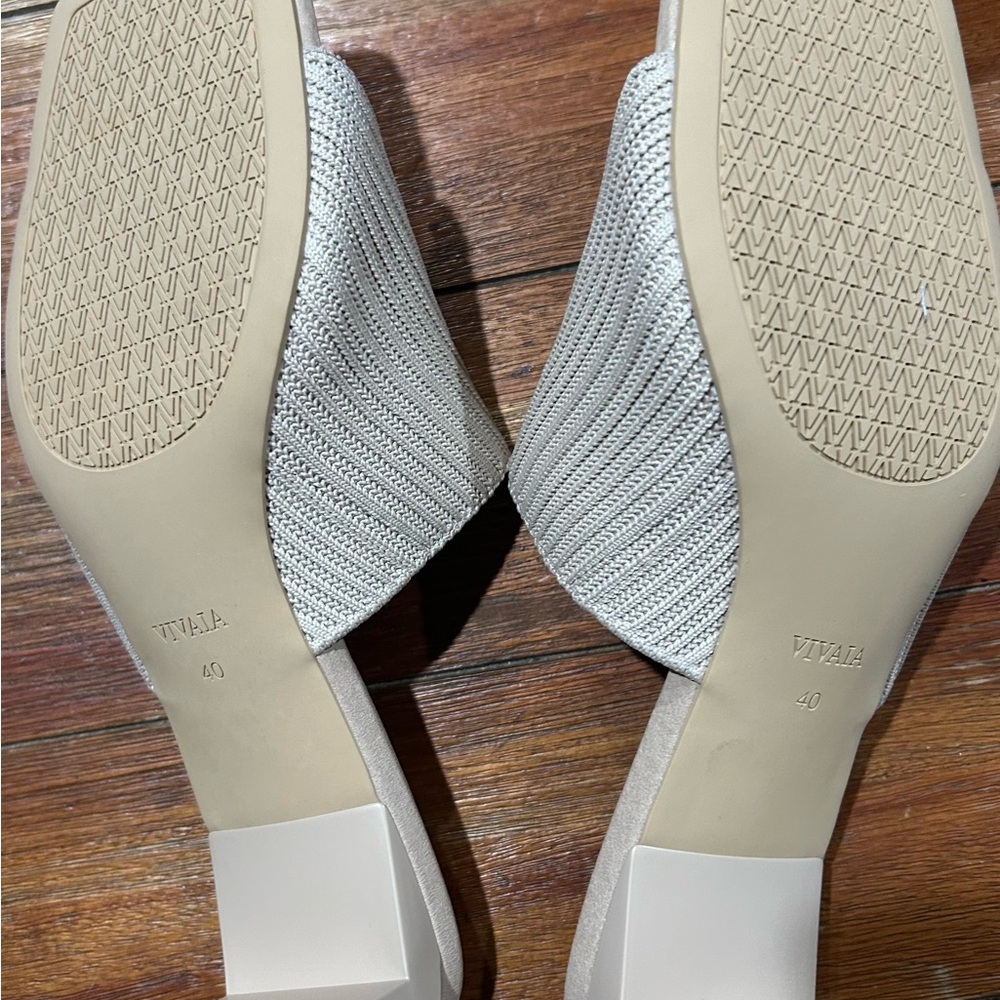 Vivaia Square-Toe Block Heel Sandals (Jade Pro) - Picture 5 of 6